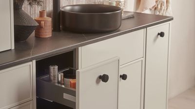 Suggested Header 2000px Roper Rhodes, Elan Basin Unit  Powder Grey, 8132149.jpg