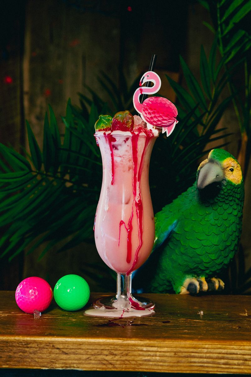 PINK FLAMINGO