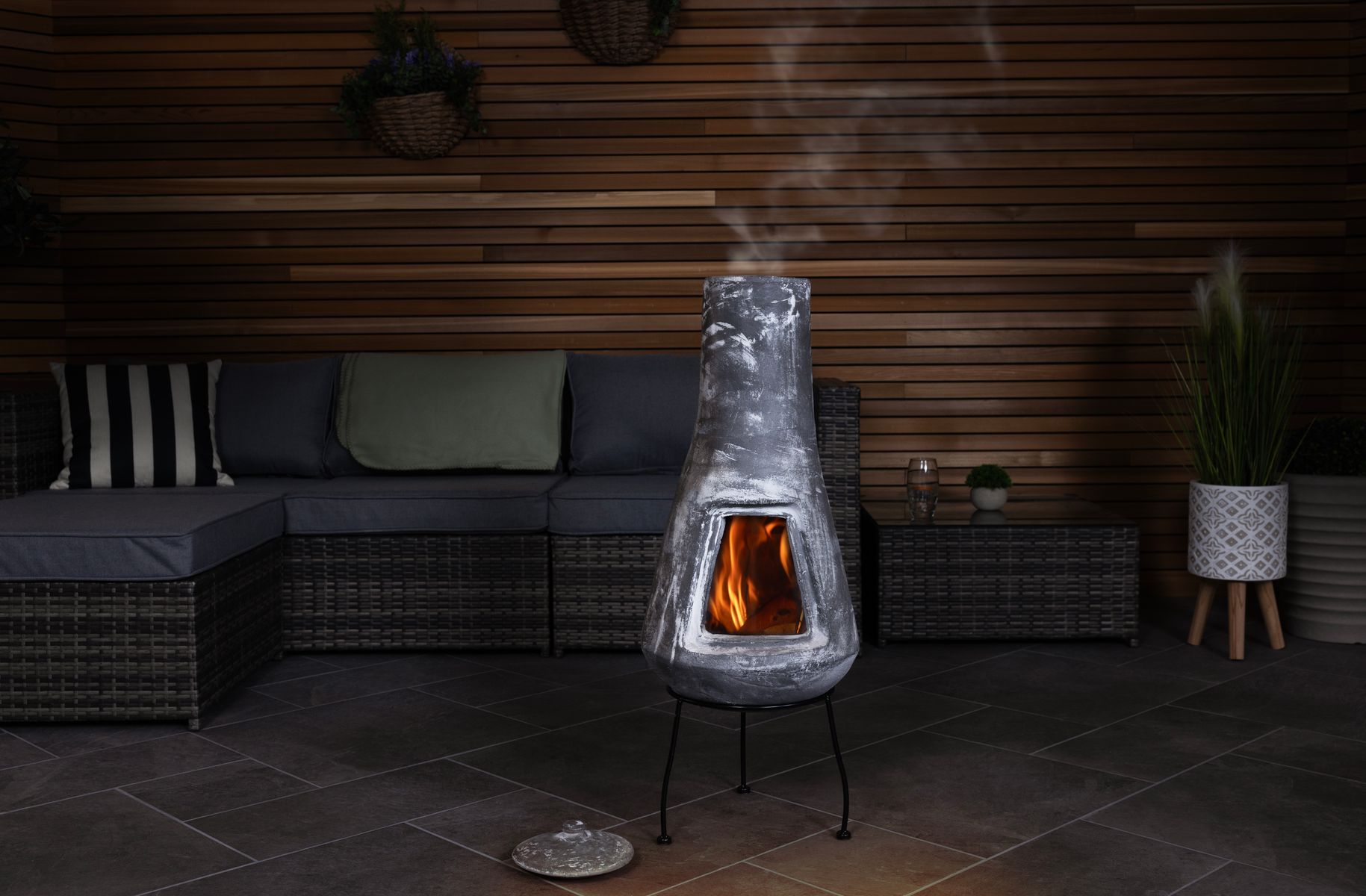 SNUG Medium Barcelona Clay Chiminea
