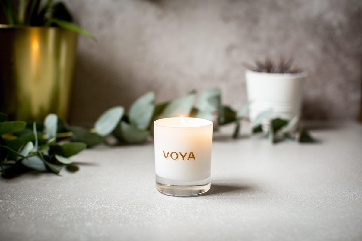 Cedarwood & Bergamot Luxury Scented Candle