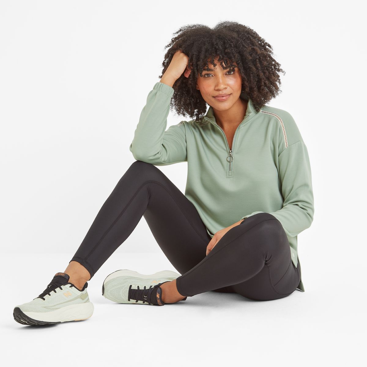 Larelle Women's Sweat - pistachio