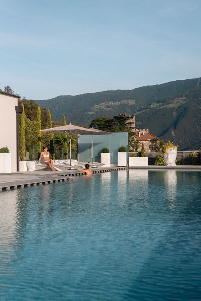 Preidlhof_Infinity Sport Pool (3).jpg