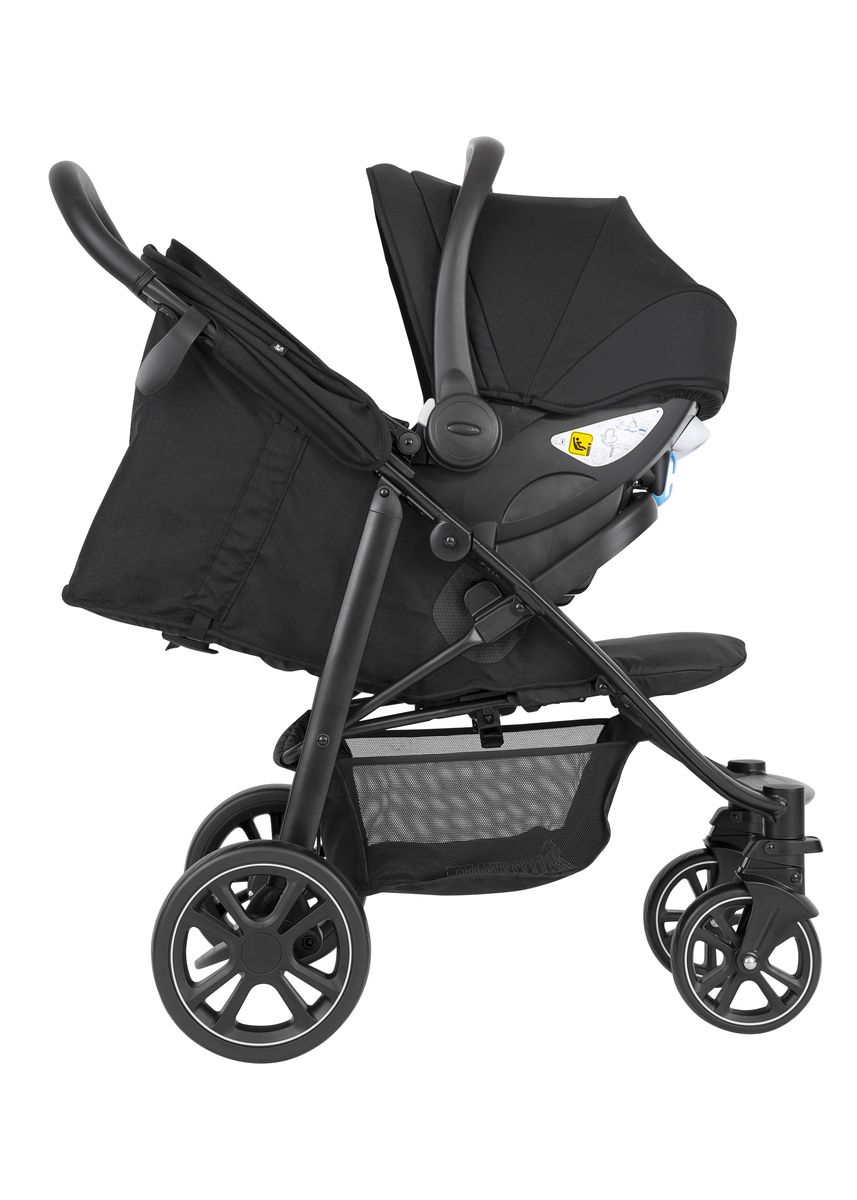 EeZeFold pushchair