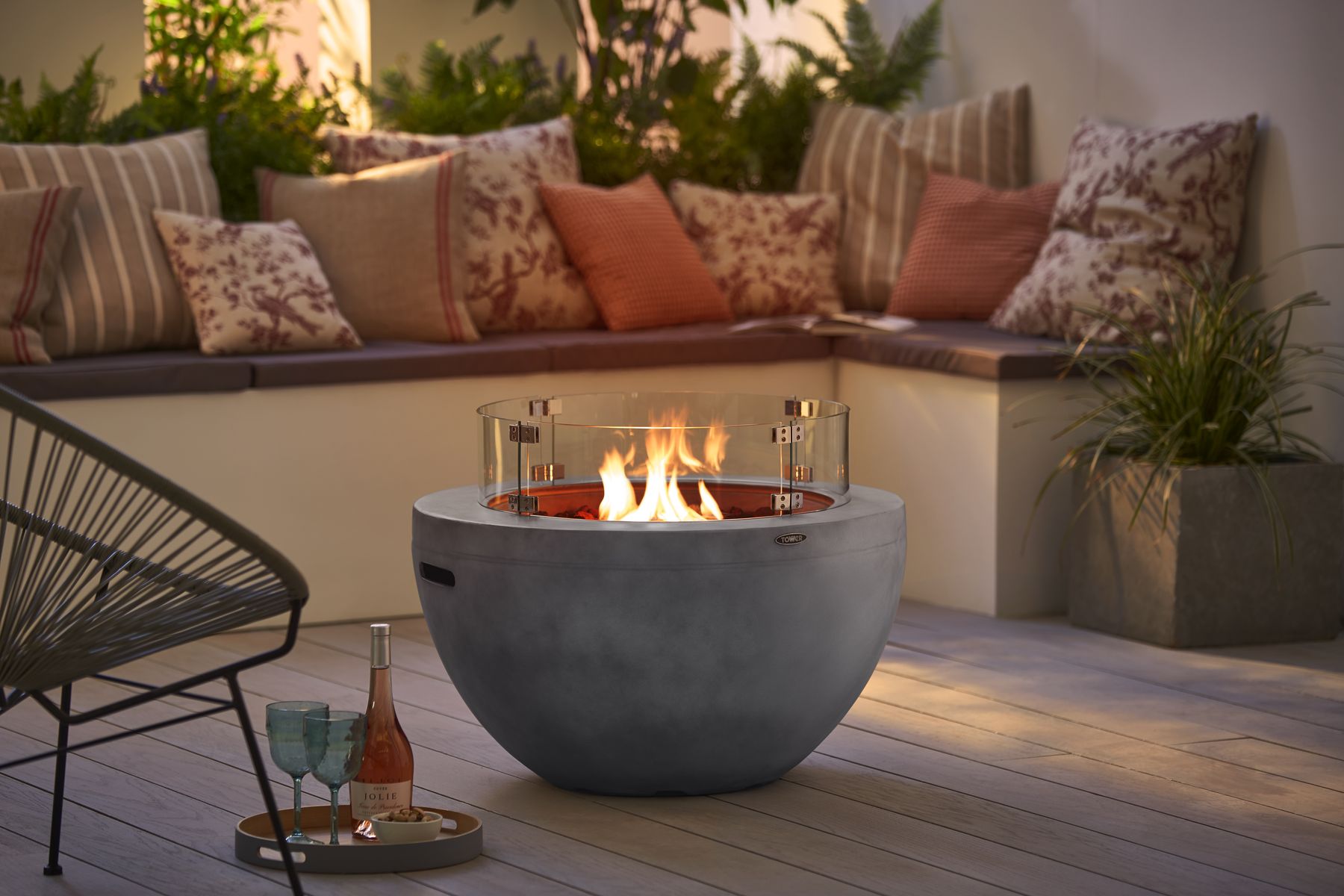Tower T978527 Magna Round Gas Fire Pit.jpg