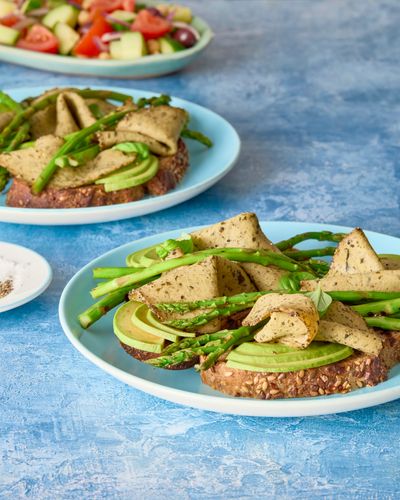 Squeaky Bean Tofu Slices with Spinach & Basil 