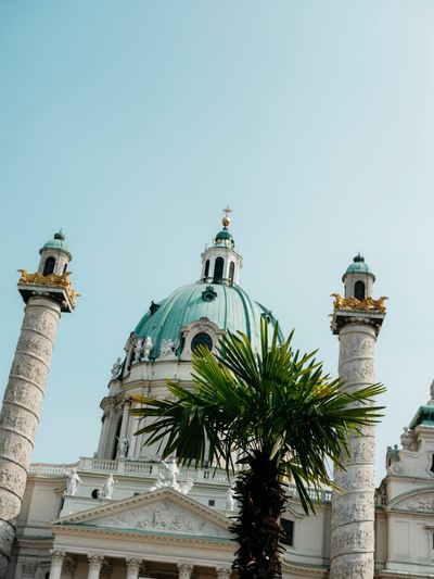 St. Charles Church, Gußhaus District