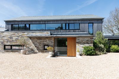Perfect-Stays-Kew-House-11.jpg