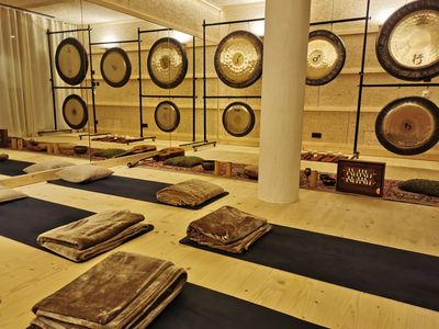Sensoria Gong Setup.jpg