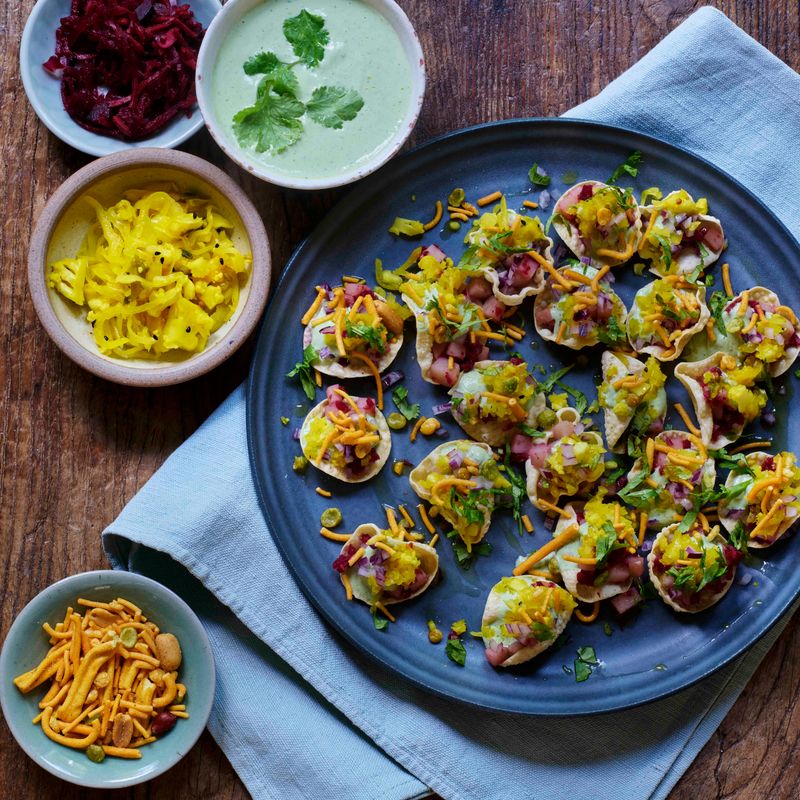 Bhel puri puri with whipped tofu chutney