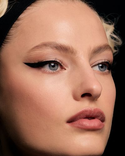 FS_WOMAN_SS25_BEAUTY_BTS_SHOTS_CLOSE-UP_SHOT_FELICE_IMG_8820_4_5.jpg