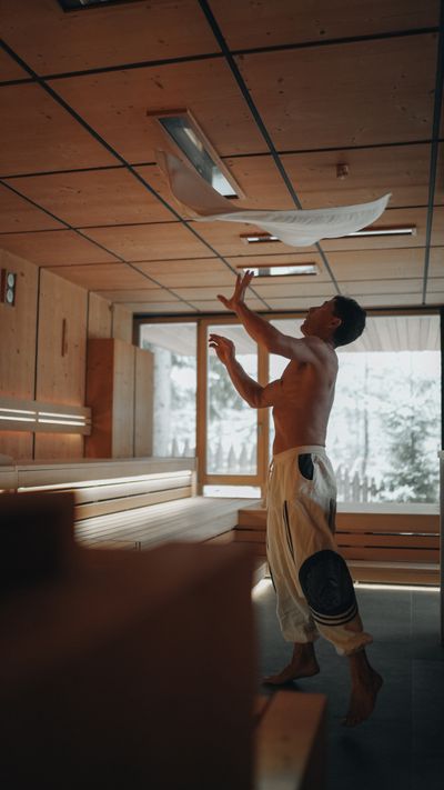 Sensoria_Sauna-11.JPG