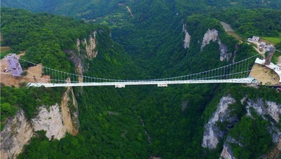 Zhangjiajie Grand Canyon (5).png