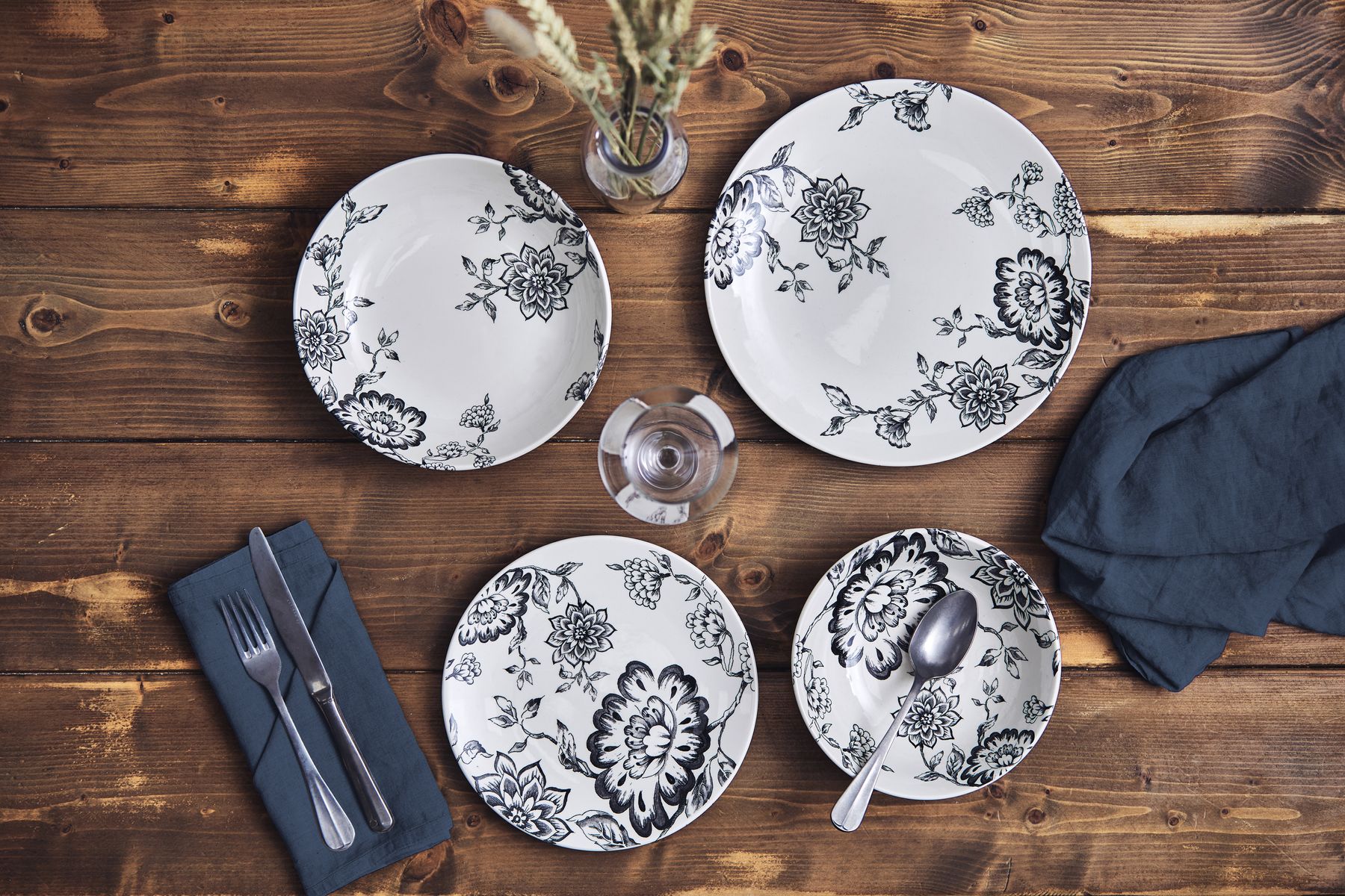 Botanicals Dinnerware Collection.jpg