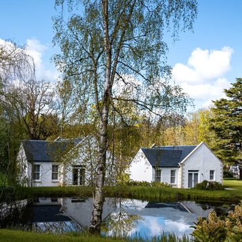 SCHLOSS Roxburghe_Cottages.jpg