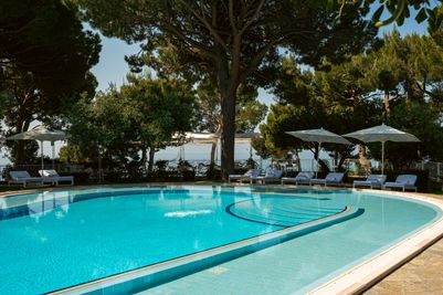 SV_Pool (3).jpg