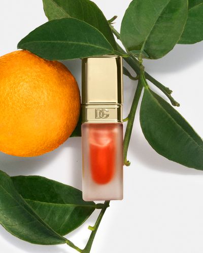 DG_MU25_ORANGE_OIL_LIP_PLUMPER_8056669926283_PRODUCT_W_INGREDIENT_JPG_4X5_300DPI.jpg