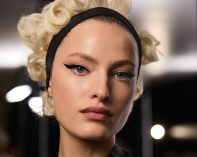 FS_WOMAN_SS25_BEAUTY_BTS_SHOTS_FINAL_LOOK_SHOT_FELICE_IMG_8792_5_4.jpg