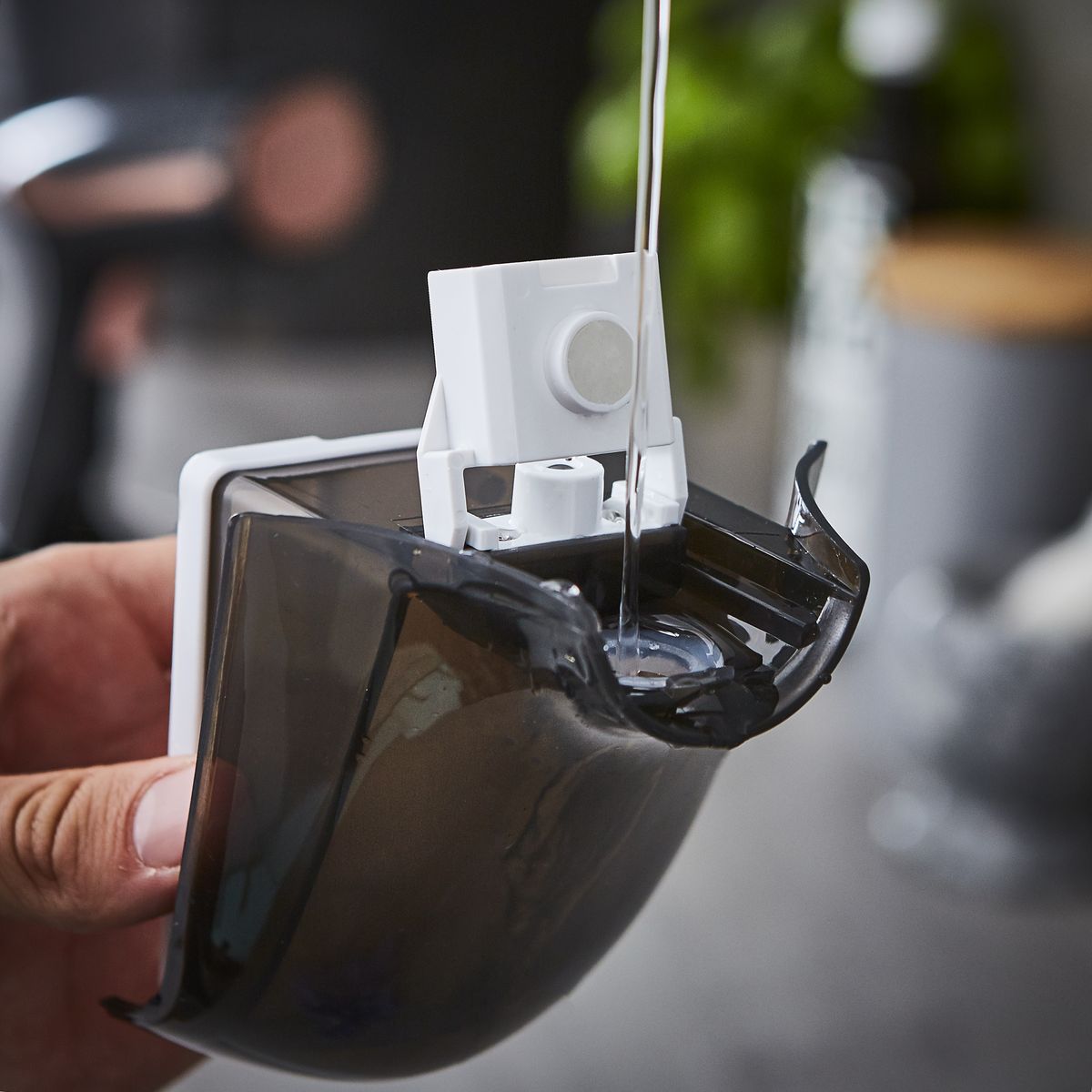 Garment Steamer Water.jpg