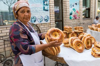 BreadMargilanMarket_dreamstimem125397400.jpg