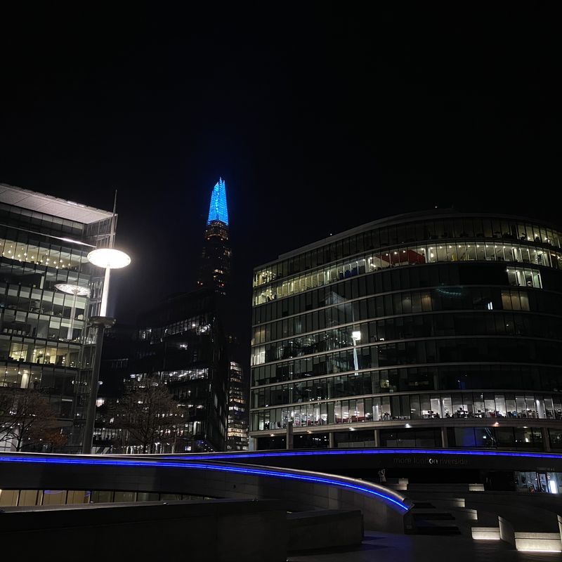 The Shard,  #LightItBlue