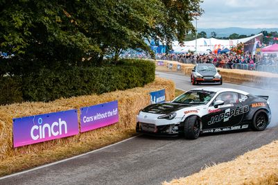 CarFest - Track Show