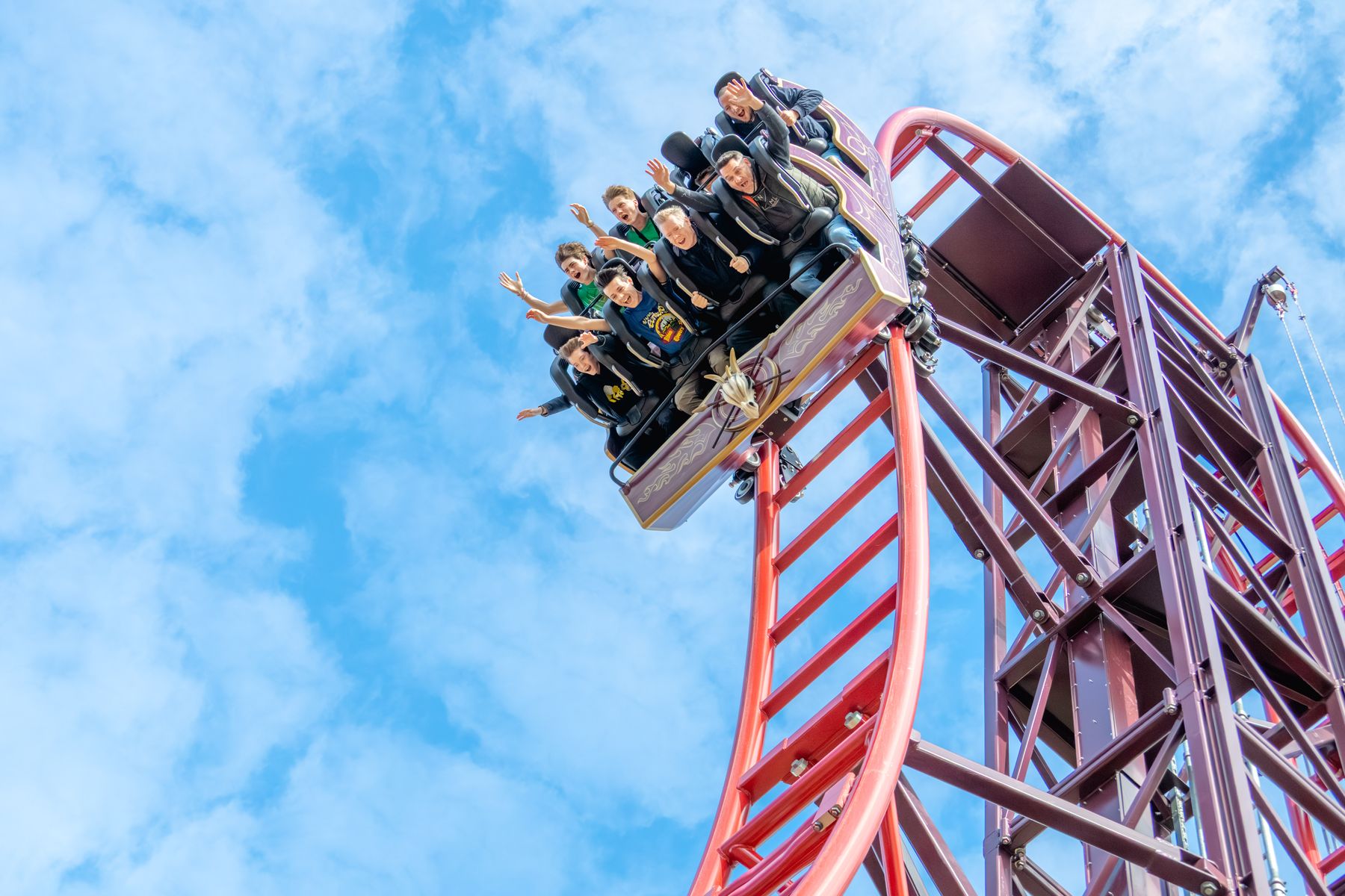 Paultons-Park-2026-Valgard-Vikings-Super-Fans-Day-New-Land-Opening-PR-2.jpg
