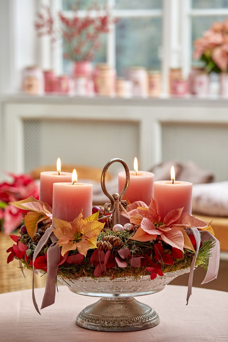 ROMANTIC VINTAGE WREATH.jpg