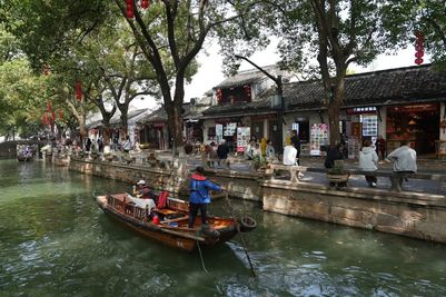 Tongli Ancient Water Town (1).jpg