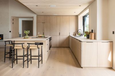 Perfect-Stays-Oku-kitchen.jpg