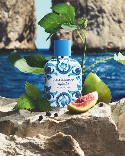 DG_FF25_LB_EC_PRODUCT_LB_CAPRI_IN_LOVE_MALE_EDP_100ML_8054754407280_JPG_4_5_300DPI_CMYK.jpg