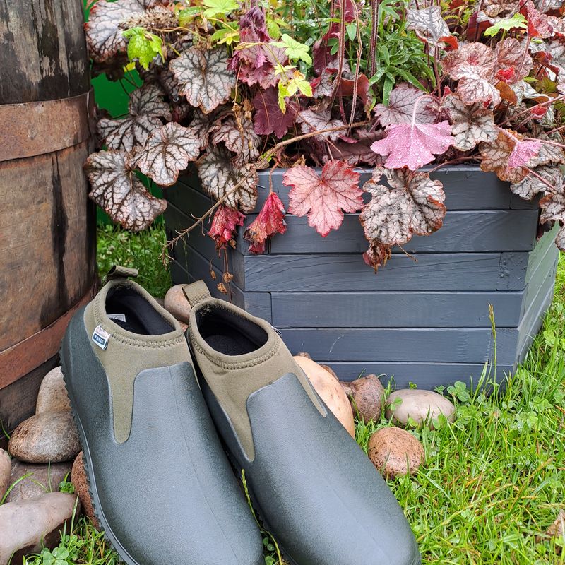 Buckingham Neoprene Gardening Shoes