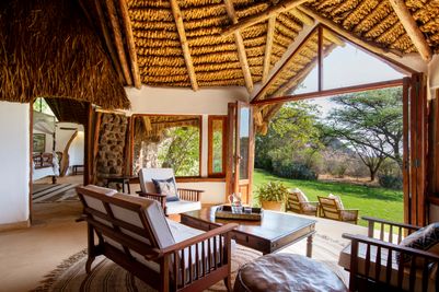 Sitting room 4.jpg
