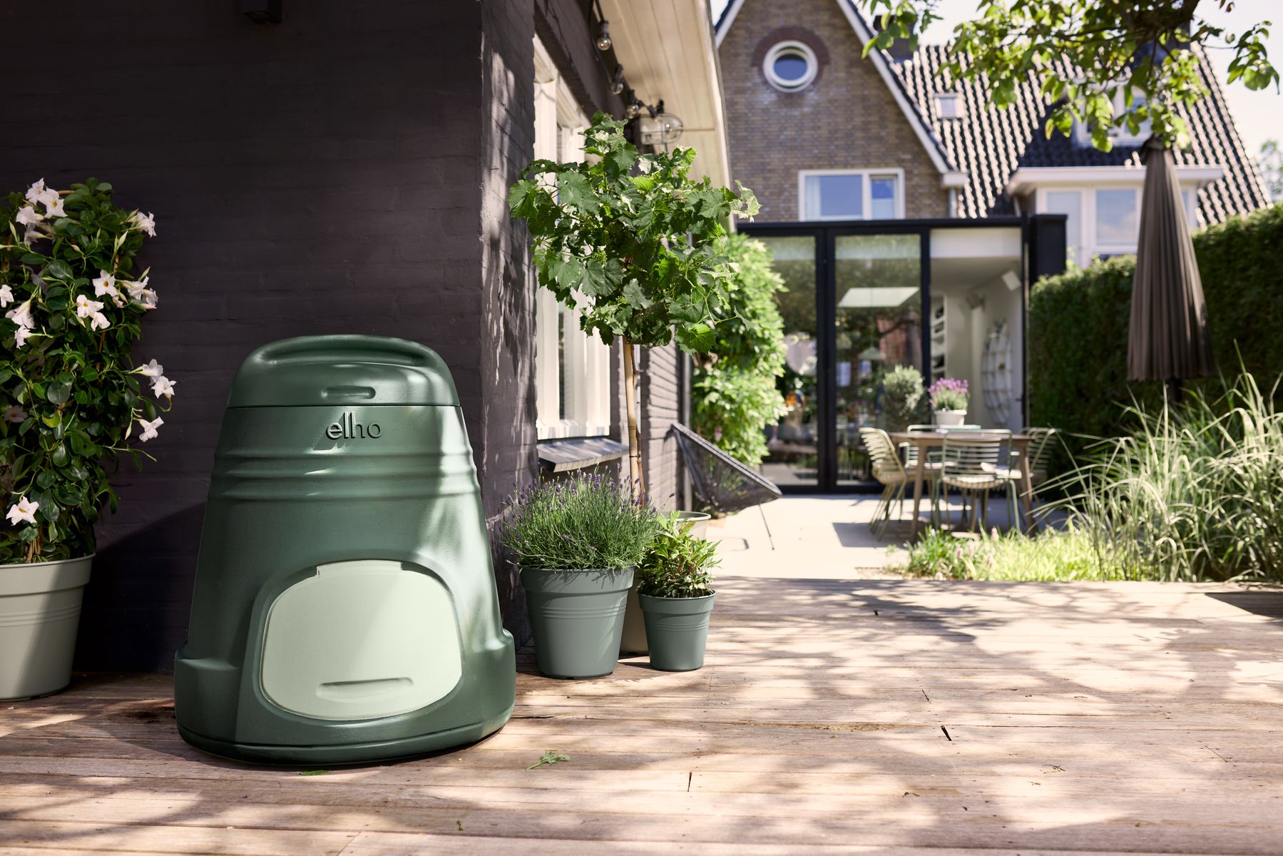 green basics composter 200L leaf green