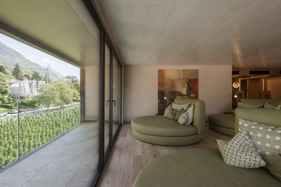 Feldhof_Rest Room Green3.jpg
