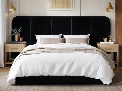 Solace+Co Sienna Hotel Ottoman Bed Black Velvet