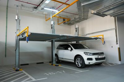 Smart stacked parking