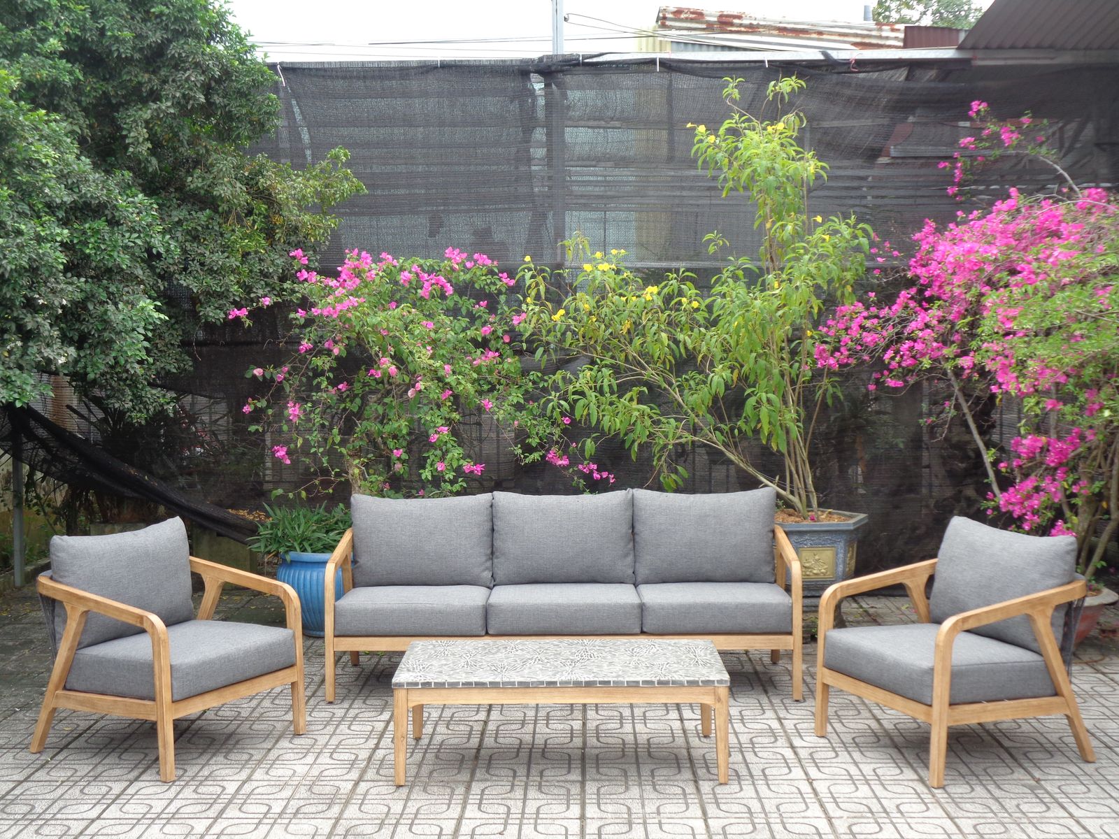 Tuca Garden Sofa Set