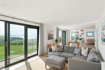 Perfect-Stays-living-area-2.jpg