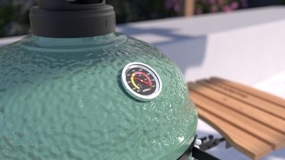 Ottimo Searsmith 18” Kamado Barbecue