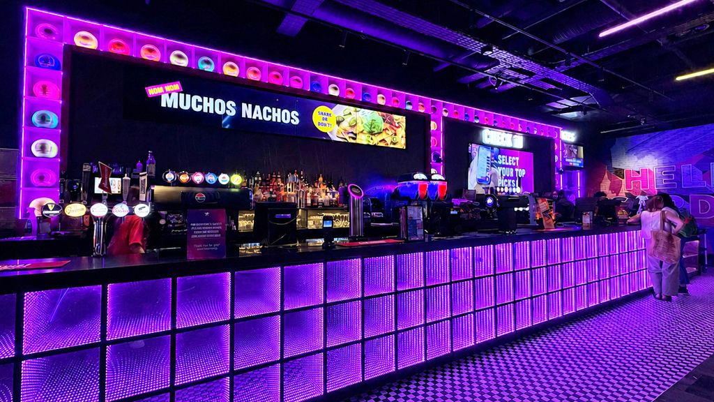 HollywoodBowlXL-Gallery-2.jpg
