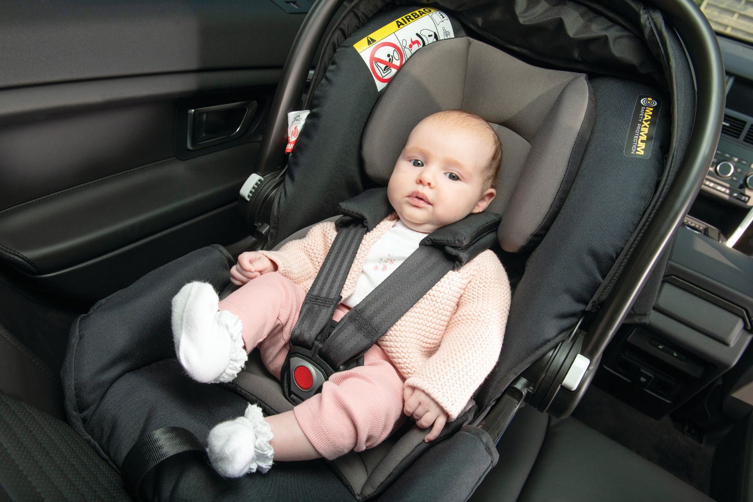 SnugEssentials i-Size Car Seat