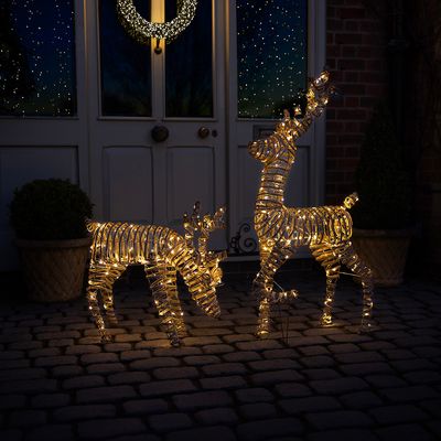 Rattan reindeer