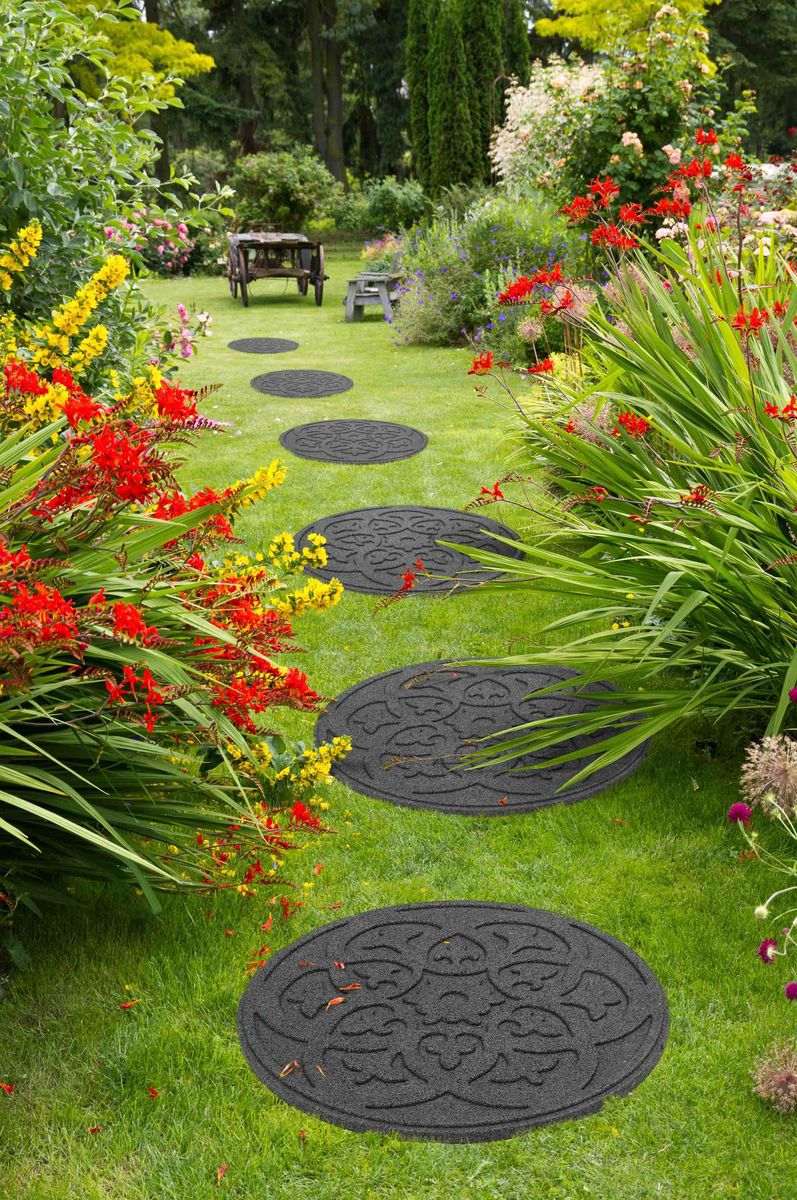 Primeur Recycled Rubber Stepping Stones.jpg