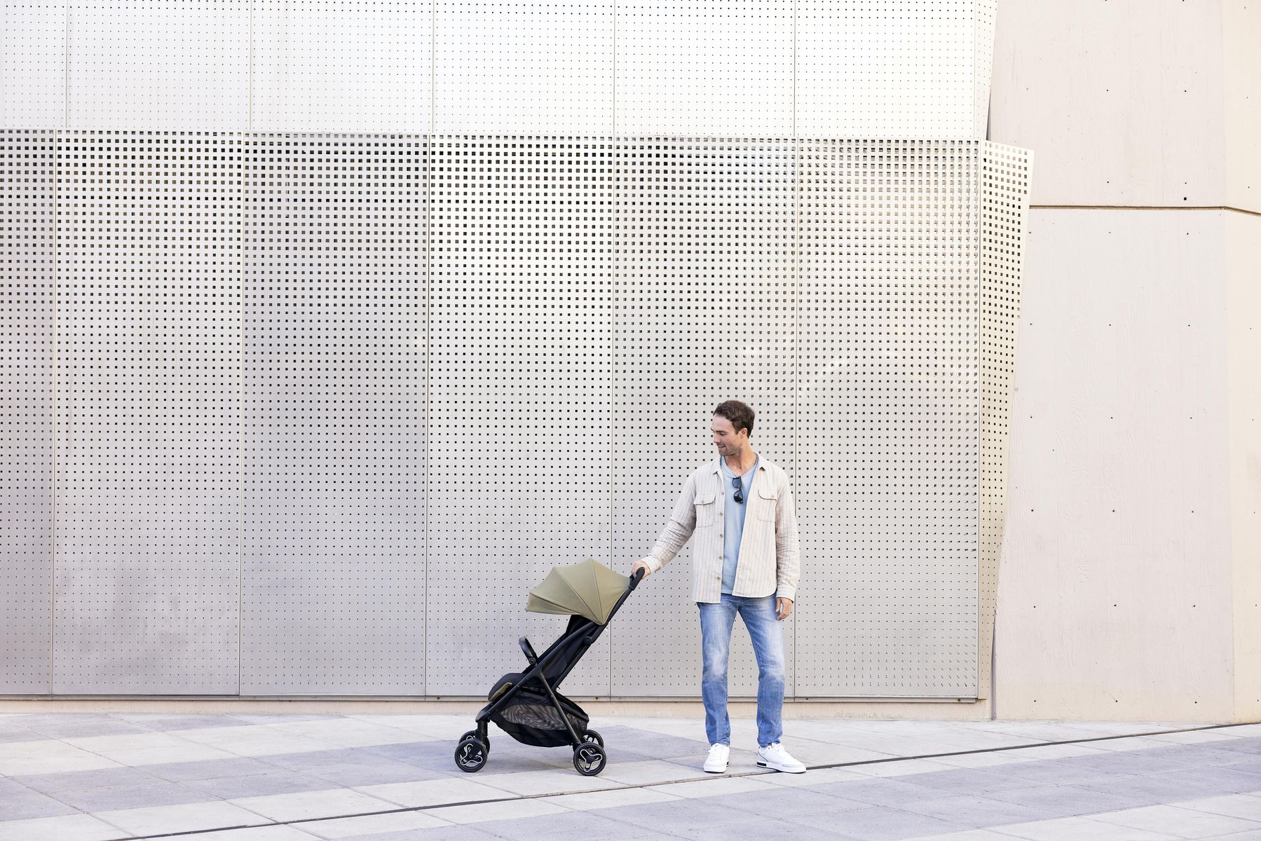 Myavo Stroller