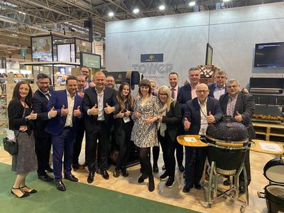 RKW Team at Spring Fair 2022.jpg