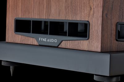 F502S Walnut Base.jpg