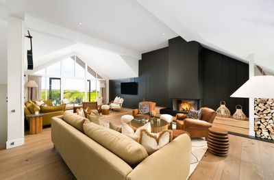 Perfect-Stays-Treyarnon View-living-area-2 (1).jpg