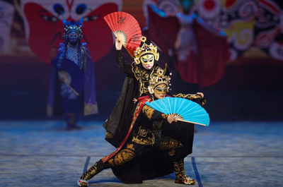 Sichuan Opera Face-changin Show (2).png