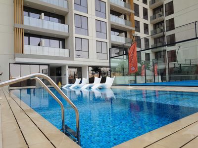 AURA by Grovy Developers - pool area