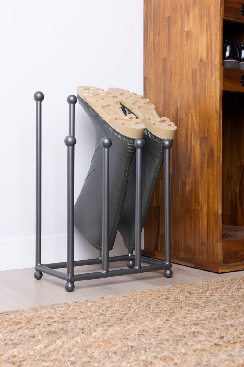 Iron Boot Stand